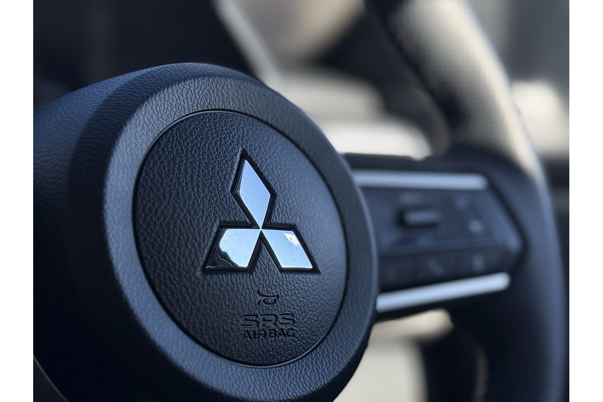 2025 Mitsubishi Triton GLS MV 4X4