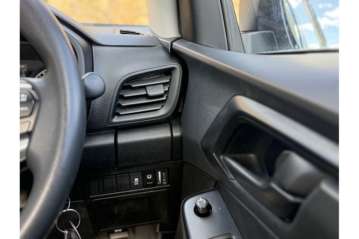 2022 Isuzu D-MAX SX 4X4