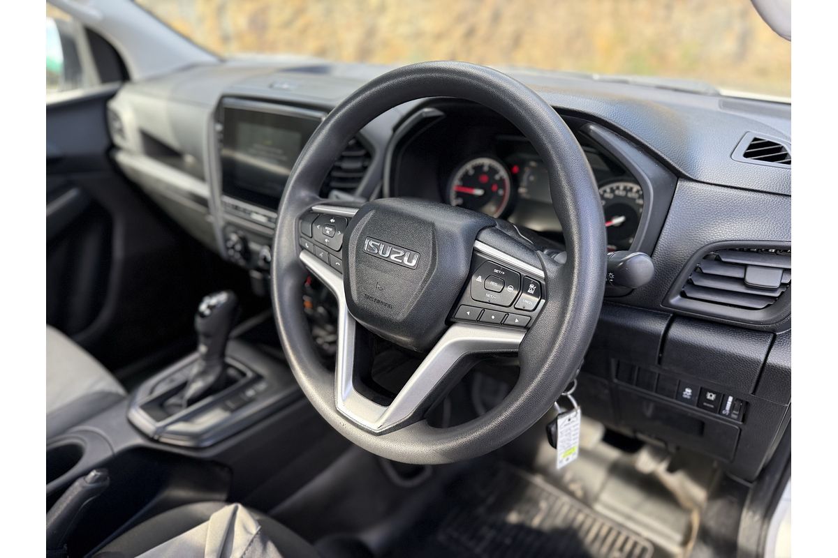 2022 Isuzu D-MAX SX 4X4