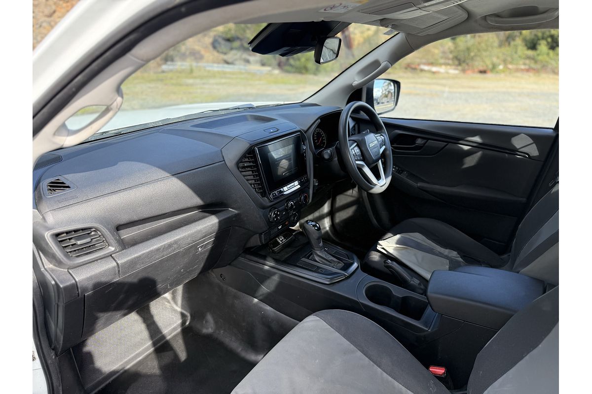 2022 Isuzu D-MAX SX 4X4