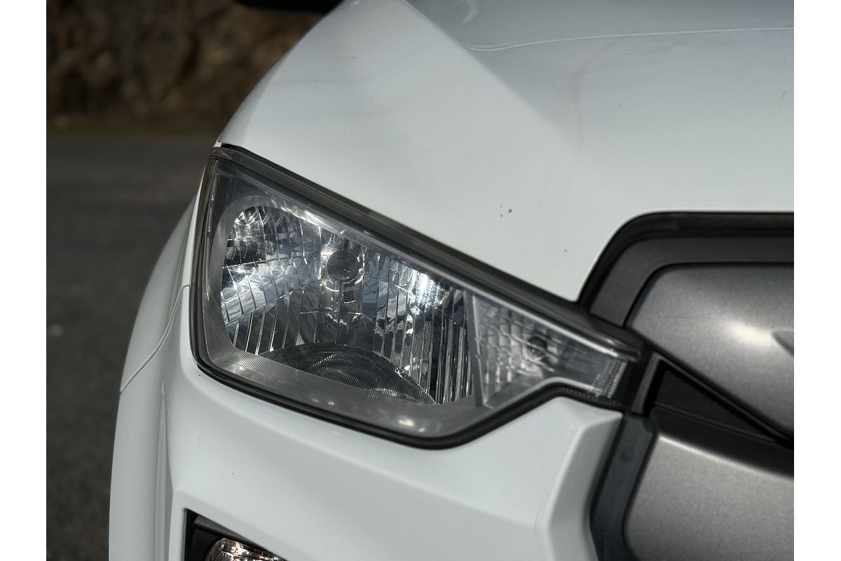 2022 Isuzu D-MAX SX 4X4