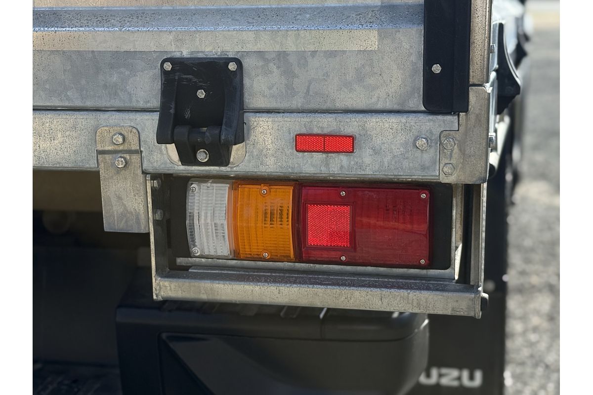2022 Isuzu D-MAX SX 4X4
