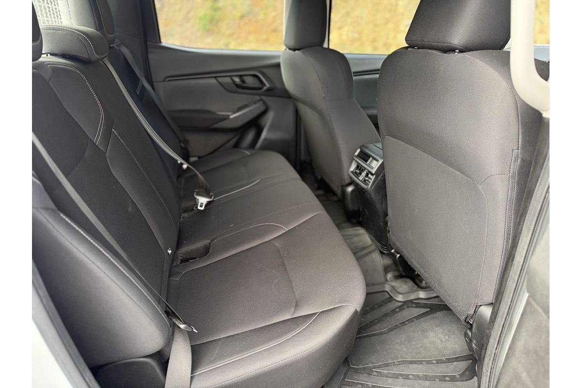 2022 Isuzu D-MAX SX 4X4