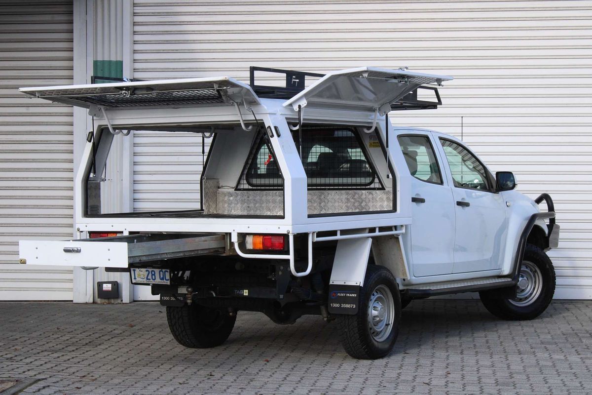 2019 Isuzu D-MAX SX 4X4