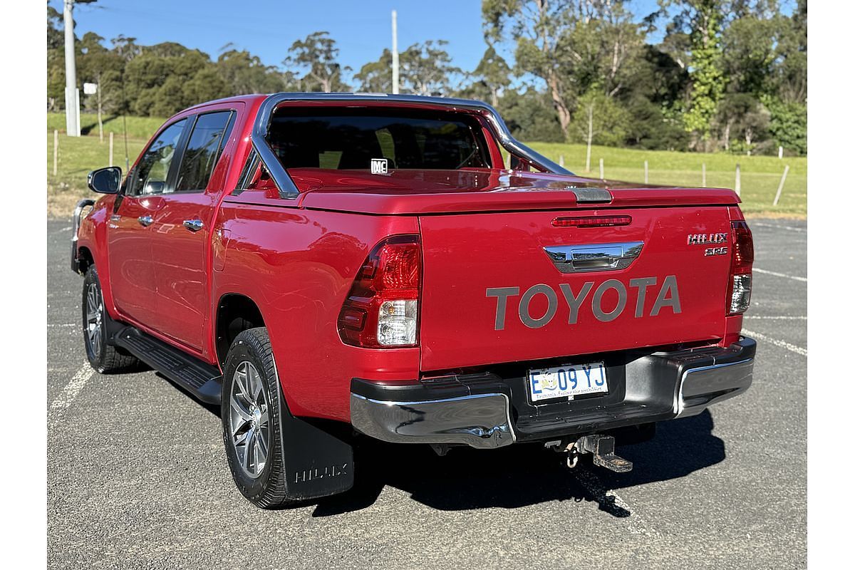 2015 Toyota Hilux SR5 GUN126R 4X4