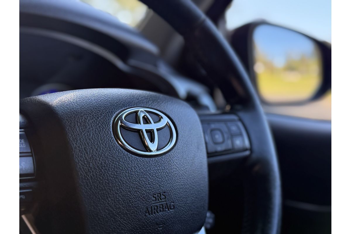 2015 Toyota Hilux SR5 GUN126R 4X4