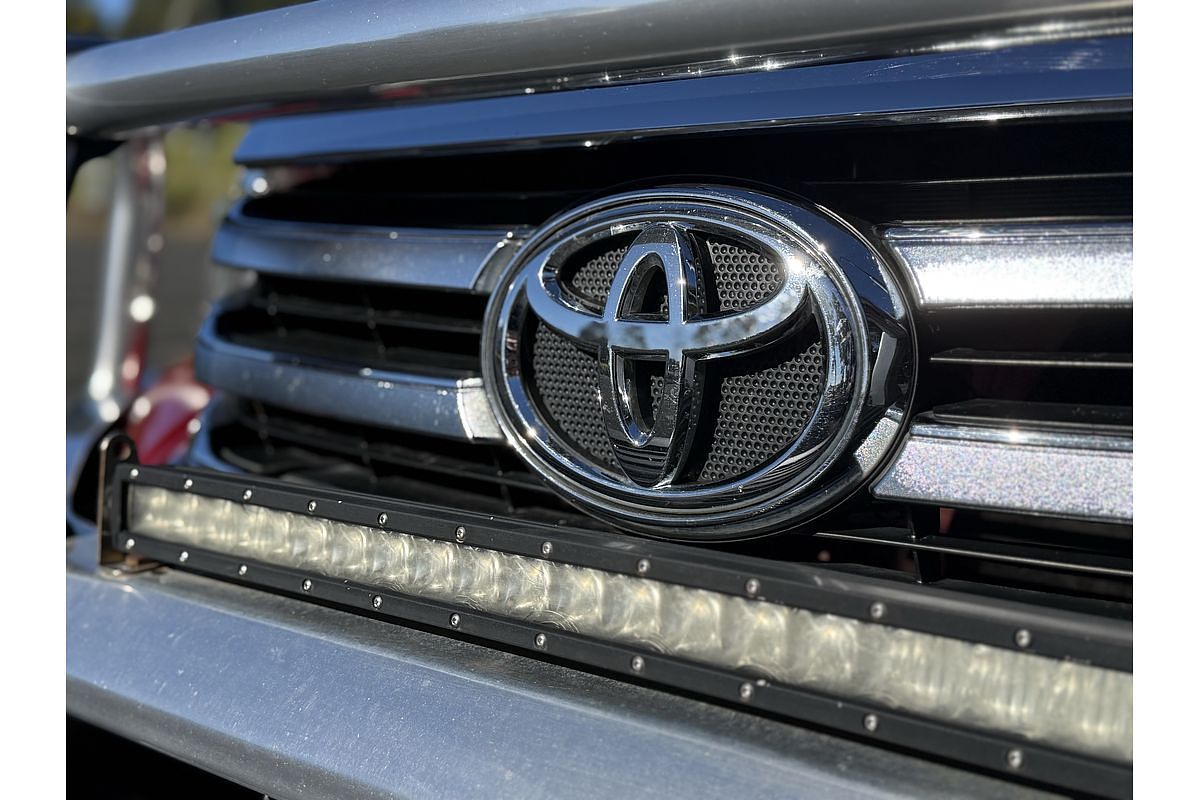 2015 Toyota Hilux SR5 GUN126R 4X4
