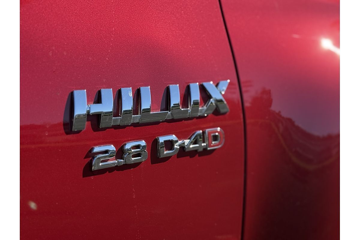2015 Toyota Hilux SR5 GUN126R 4X4