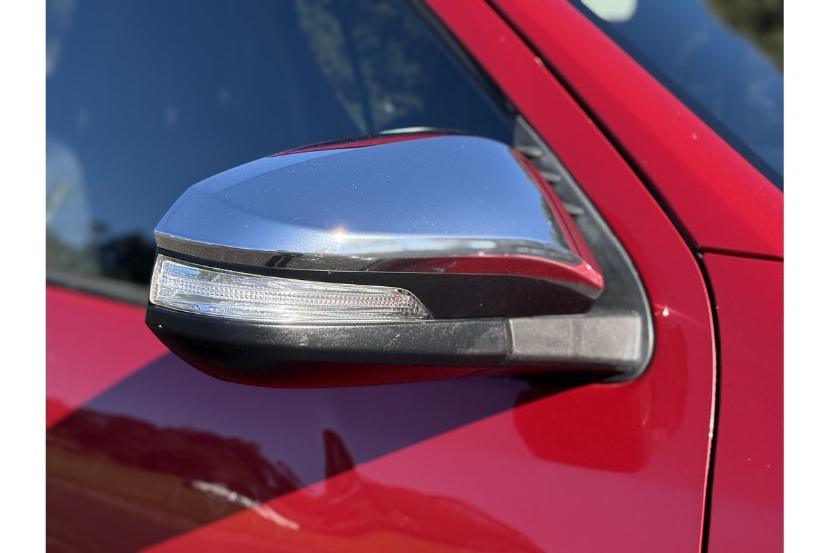 2015 Toyota Hilux SR5 GUN126R 4X4