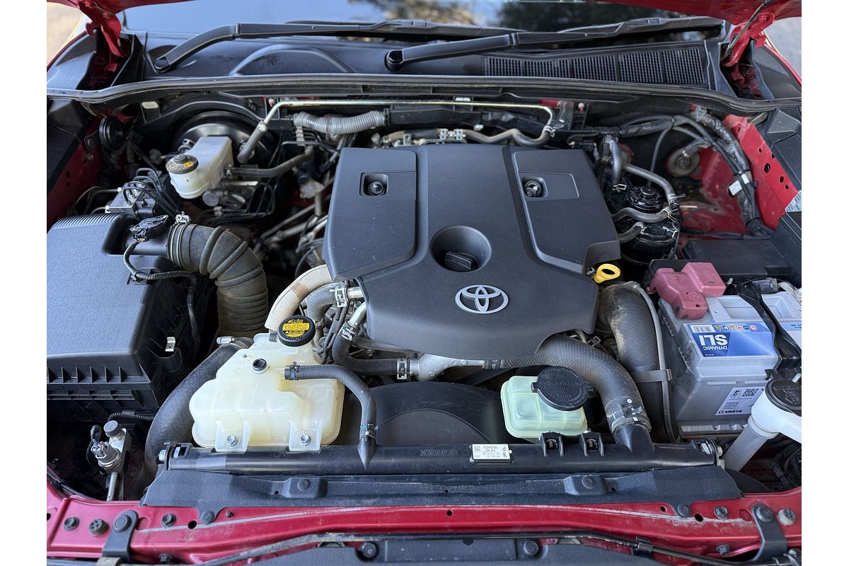 2015 Toyota Hilux SR5 GUN126R 4X4