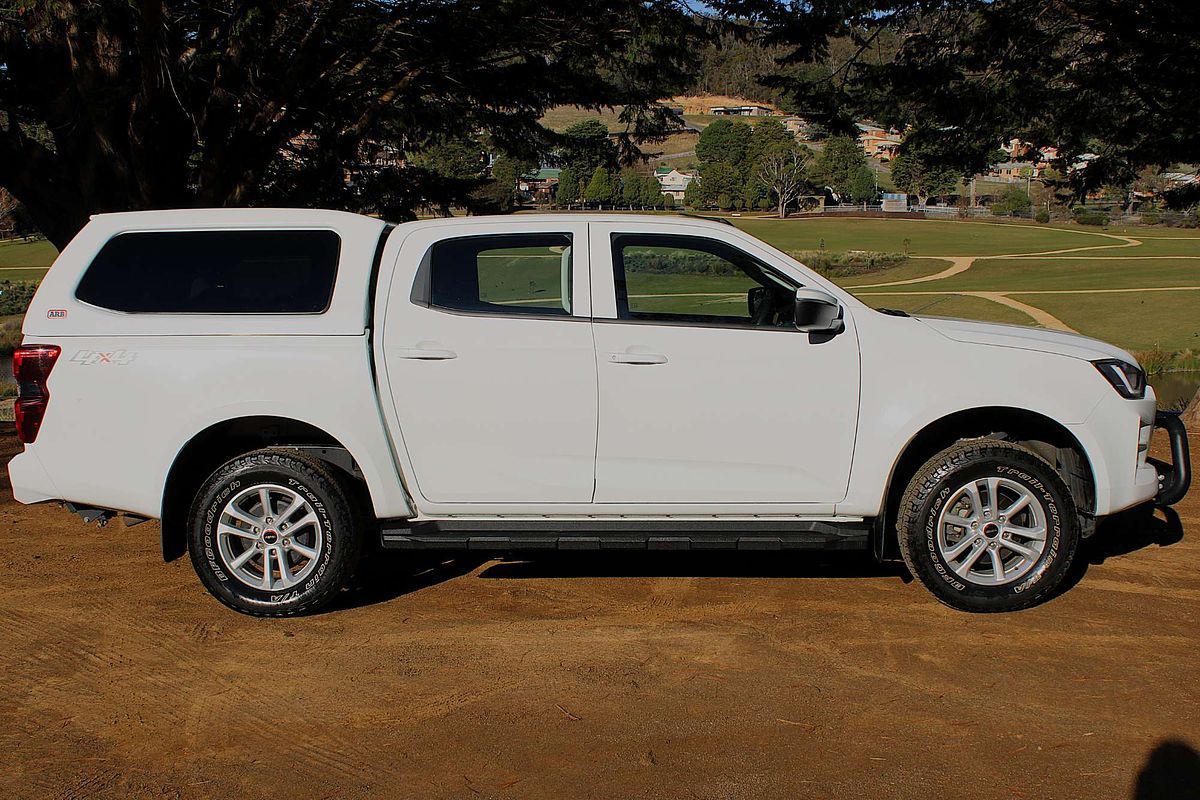 2021 Isuzu D-MAX LS-M 4X4