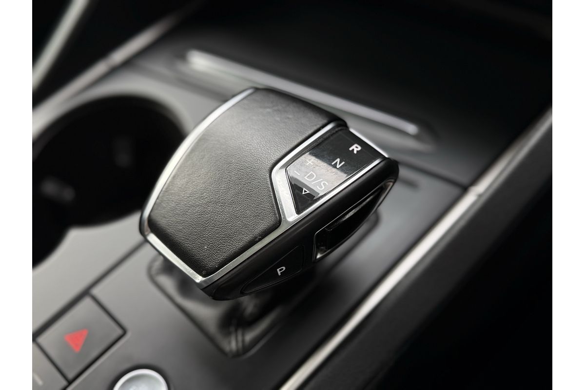2020 Volkswagen Touareg 190TDI Premium CR