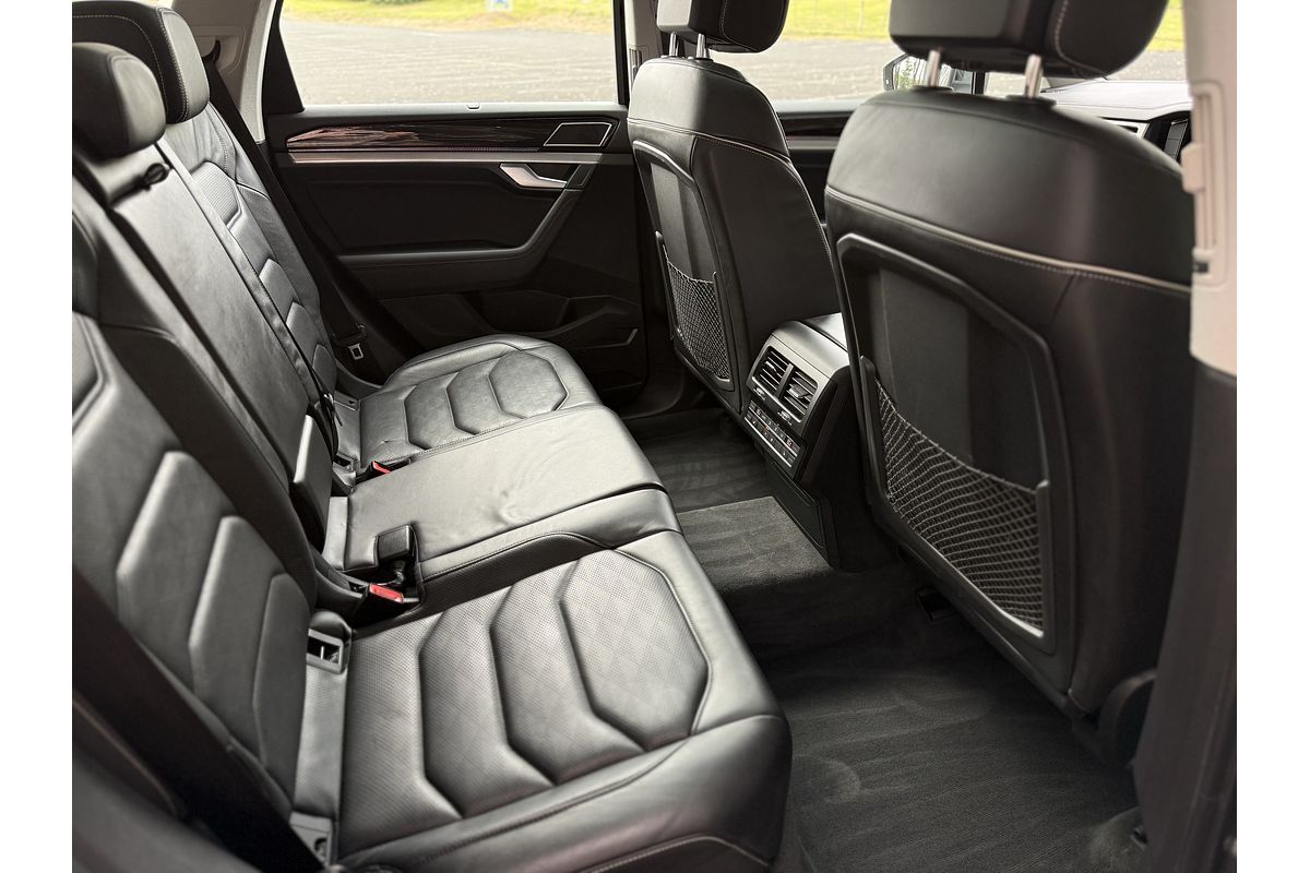 2020 Volkswagen Touareg 190TDI Premium CR