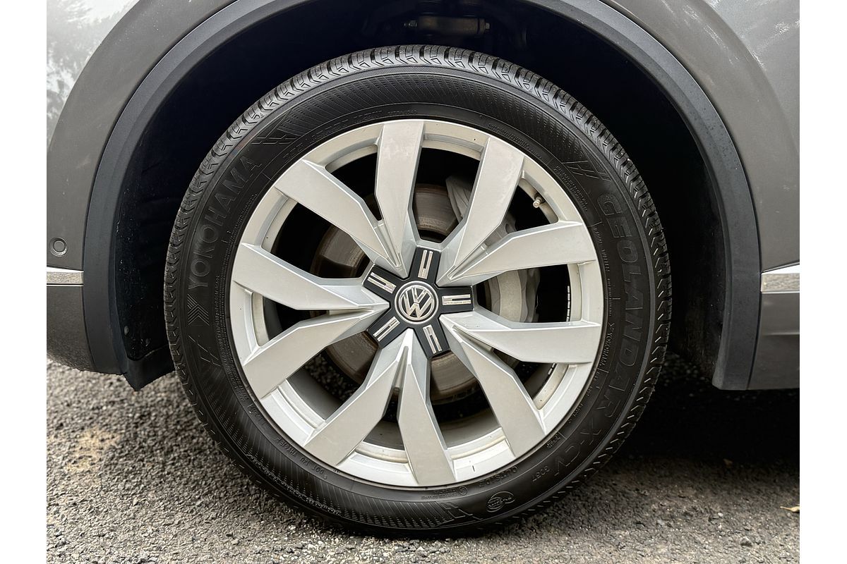 2020 Volkswagen Touareg 190TDI Premium CR
