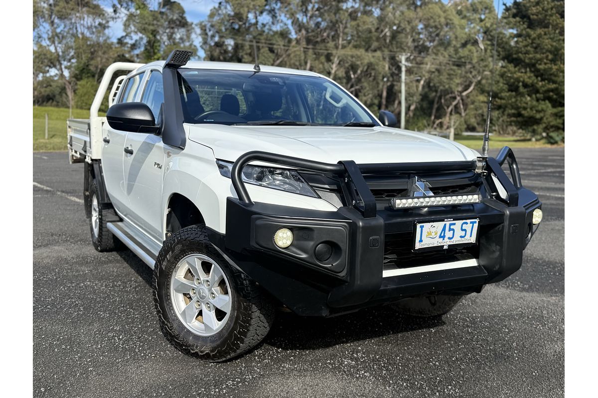 2019 Mitsubishi Triton GLX ADAS MR 4X4