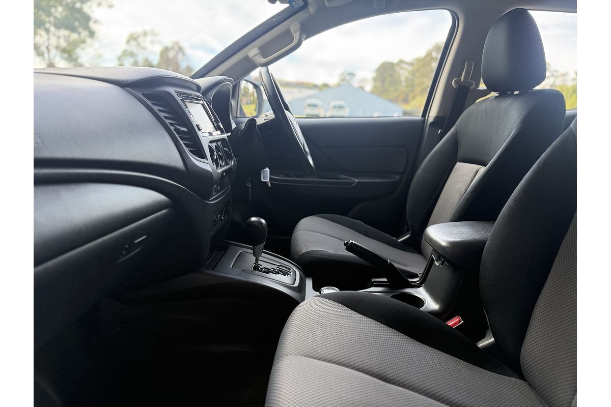2019 Mitsubishi Triton GLX ADAS MR 4X4