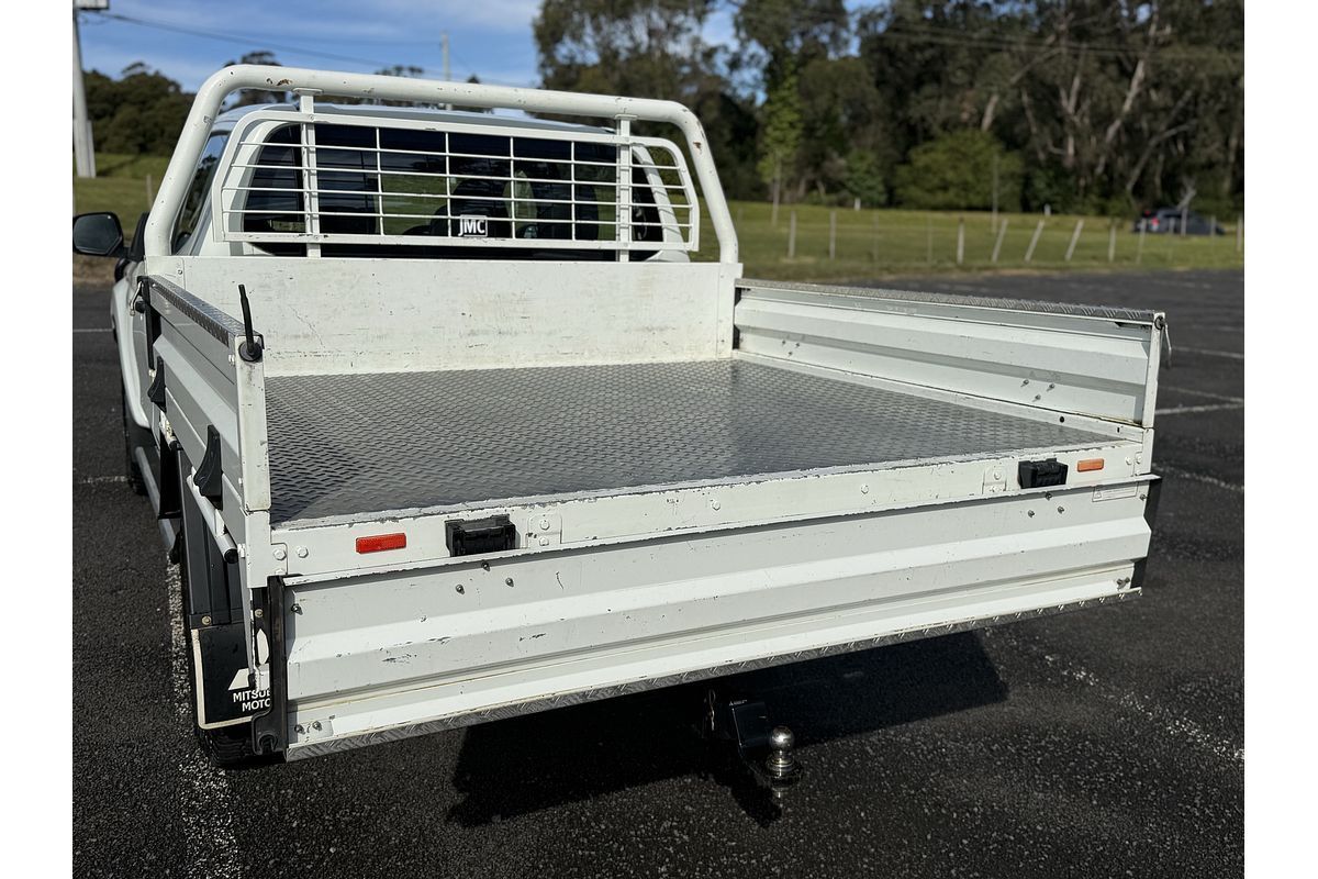 2019 Mitsubishi Triton GLX ADAS MR 4X4