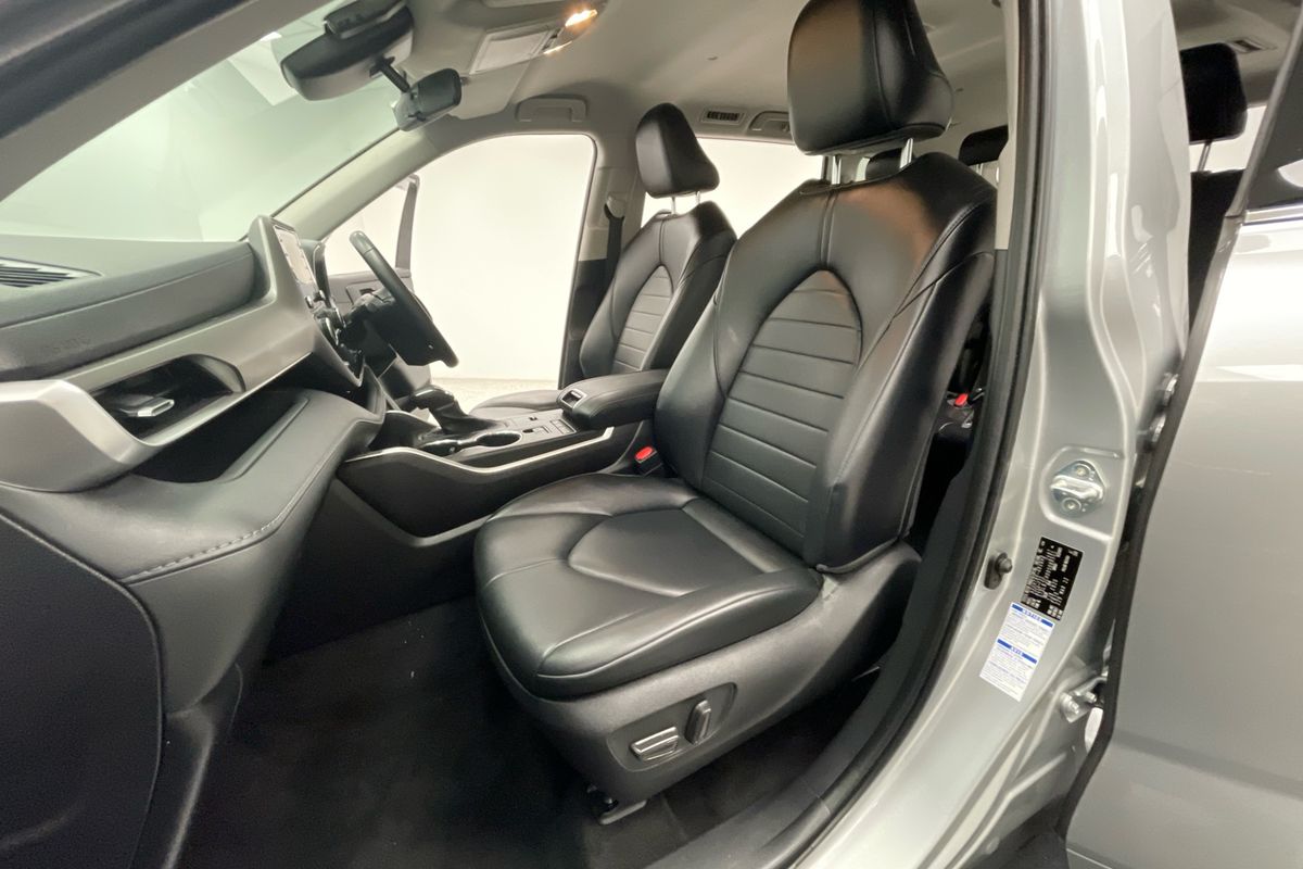 2022 Toyota Kluger