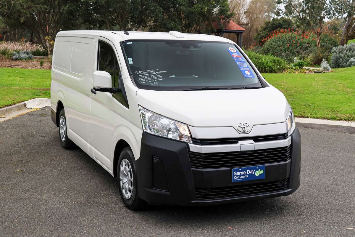 2022 Toyota Hiace GDH300R LWB image 8