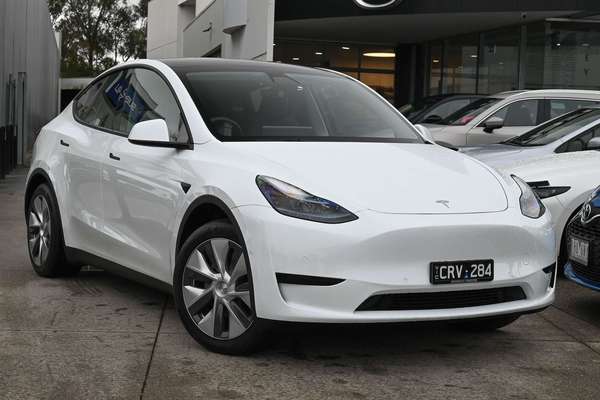 2023 Tesla Model Y Rear-Wheel Drive