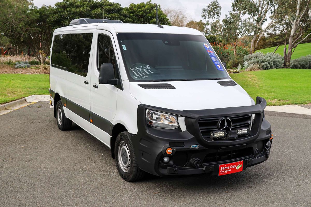 2019 Mercedes-Benz Sprinter 419CDI VS30 MWB Low Roof image 3