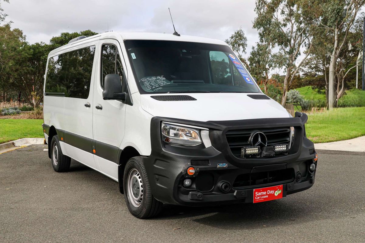 2019 Mercedes-Benz Sprinter 419CDI VS30 MWB Low Roof image 8