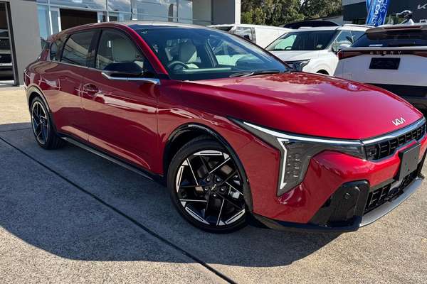 2026 Kia K4 GT-Line CL4m