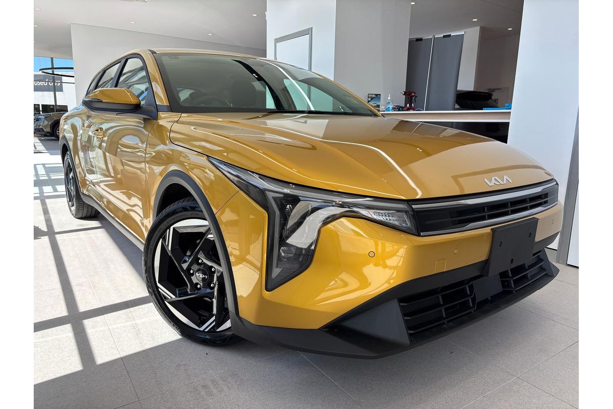 2025 Kia K4 Sport+ CL4m