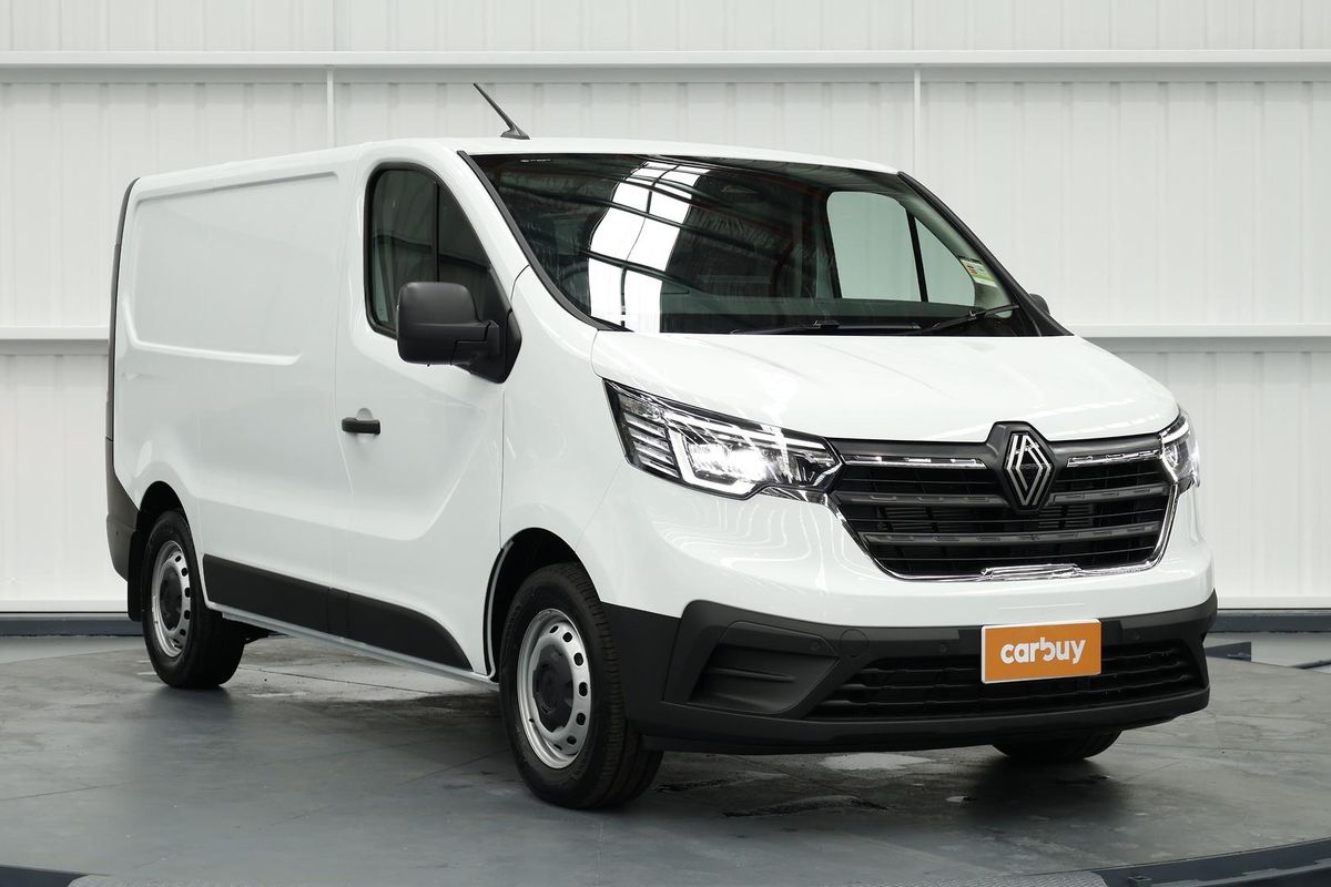 2025 Renault Trafic Pro X82 SWB Low Roof