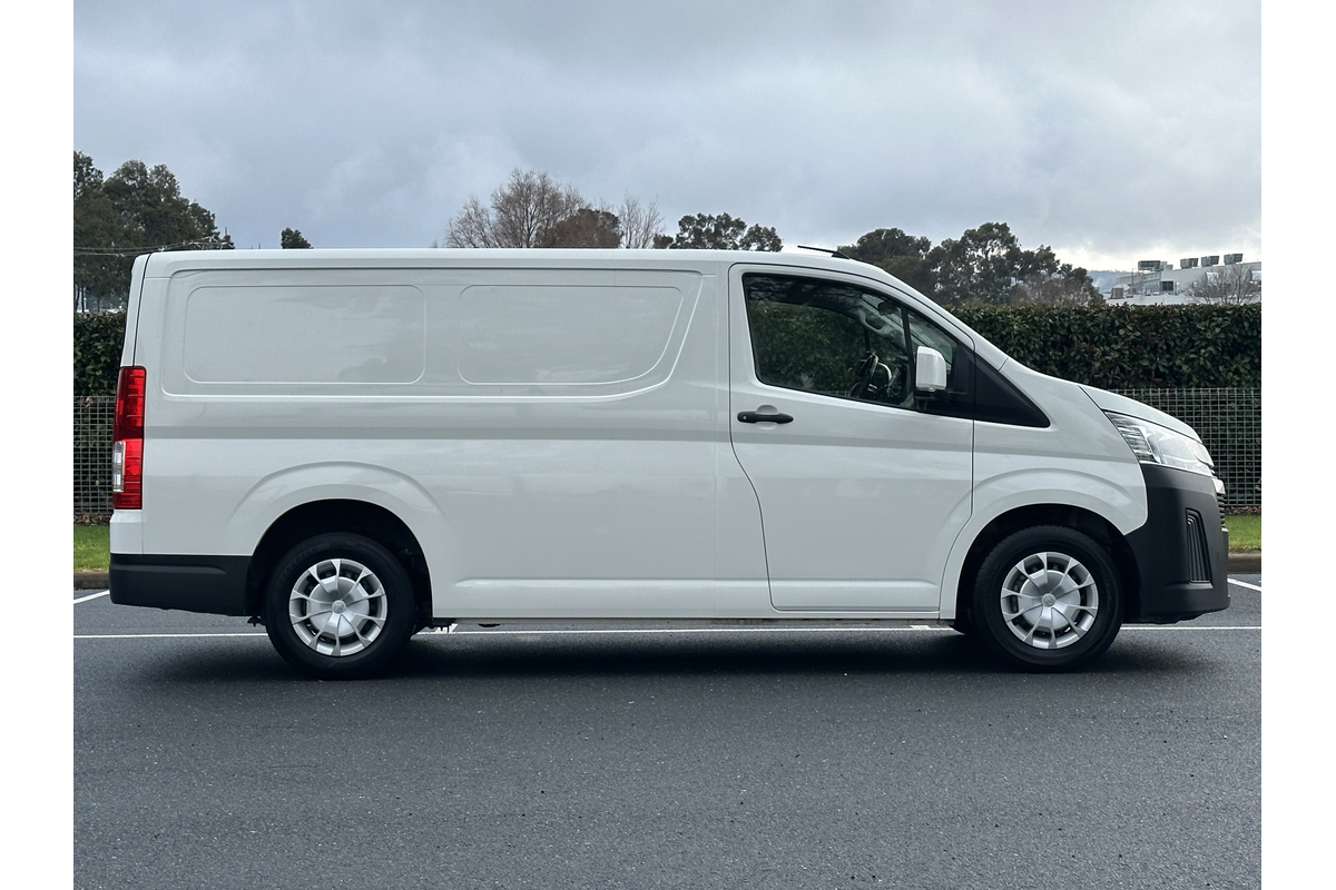 2021 Toyota Hiace GDH300R LWB