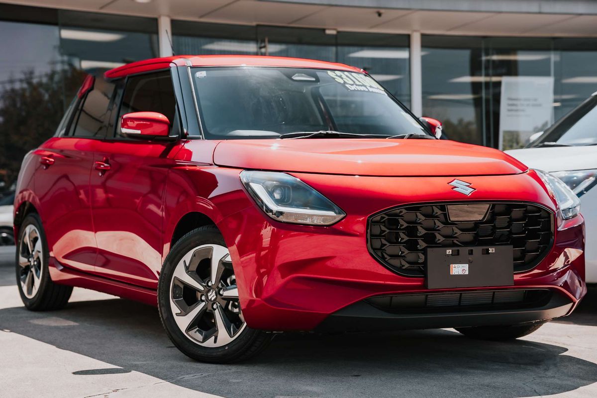 2026 Suzuki Swift Hybrid GLX UZ