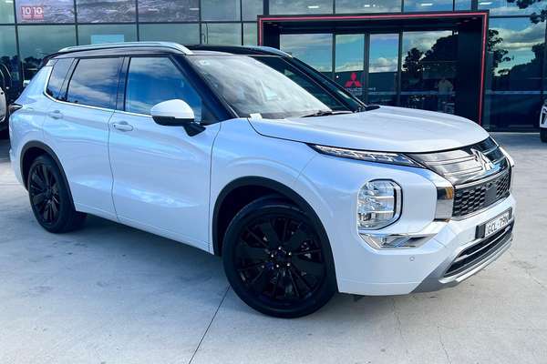 2026 Mitsubishi Outlander Exceed Tourer ZM