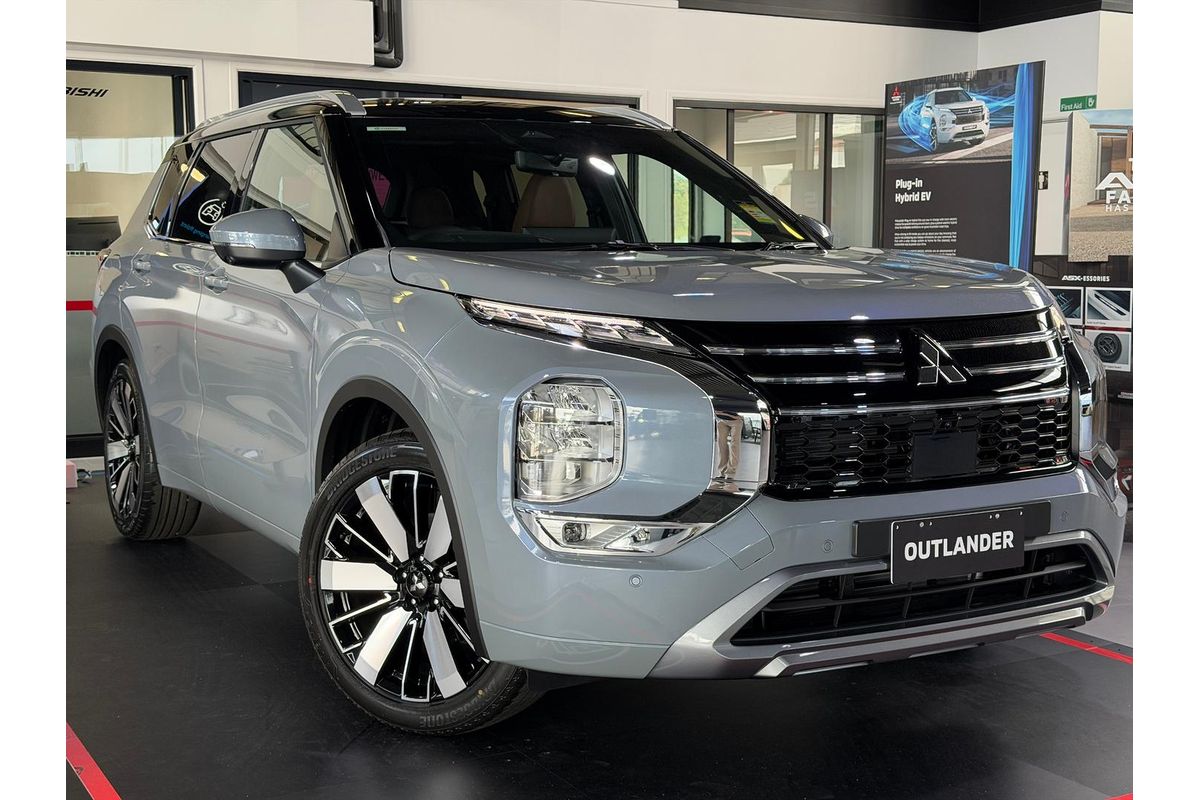 2026 Mitsubishi Outlander Exceed ZM