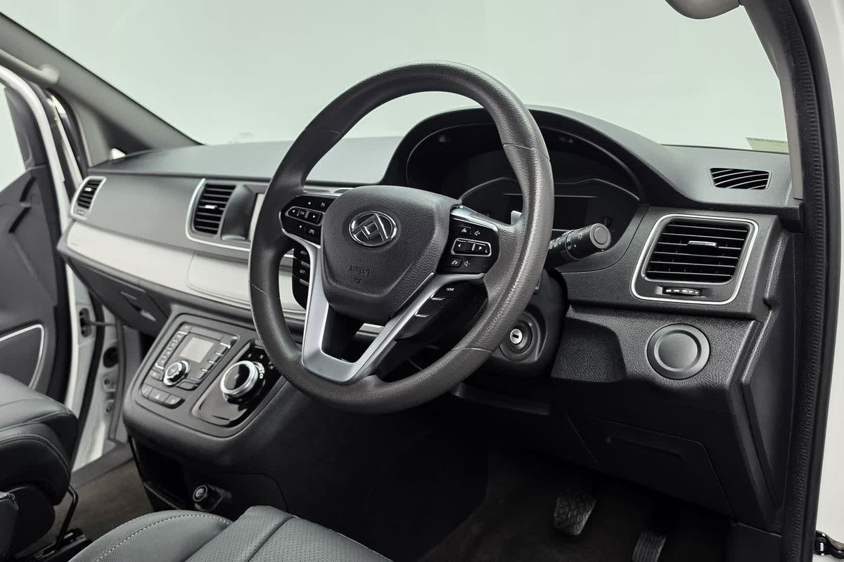 2023 LDV G10 + SV7C