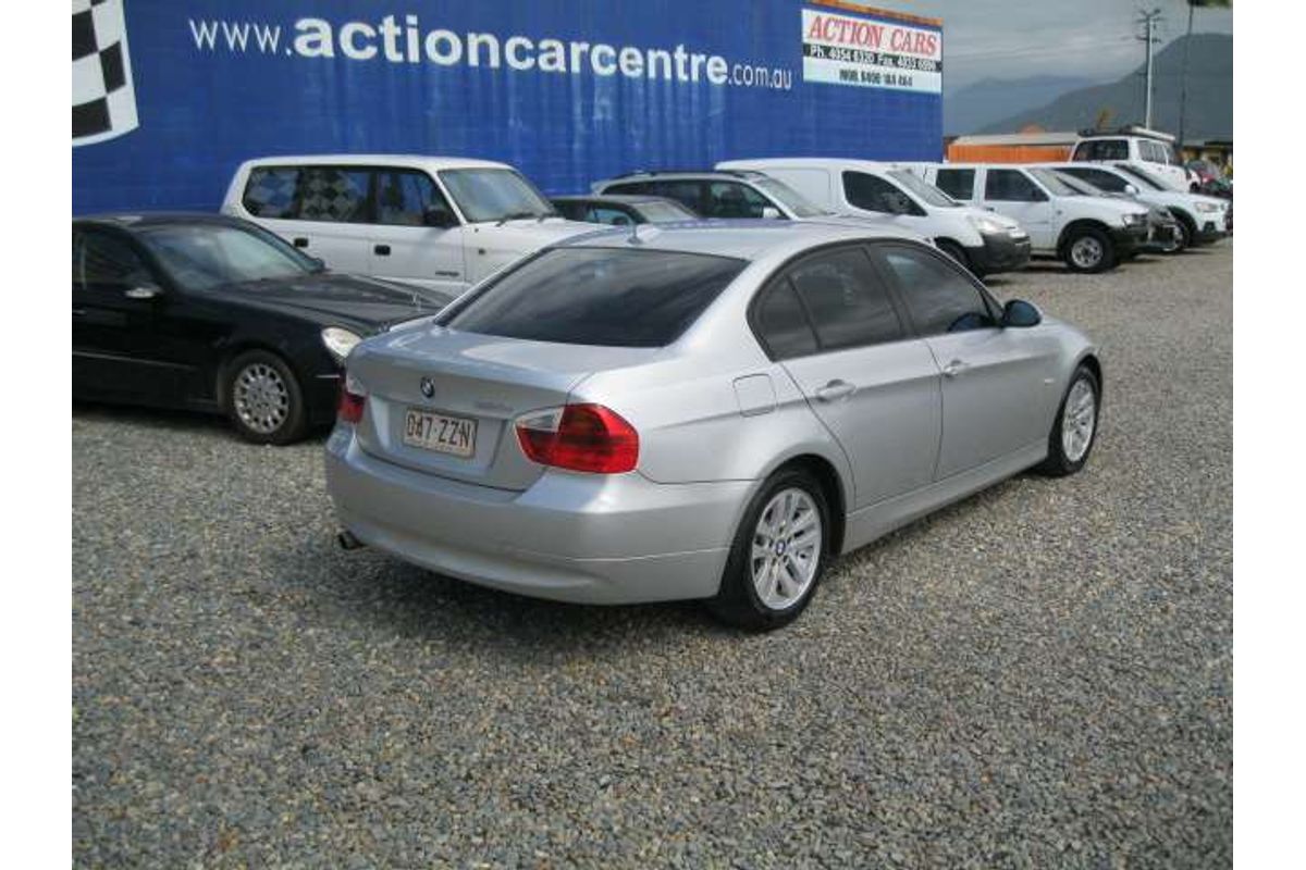 2006 BMW 3 Series 320i E90