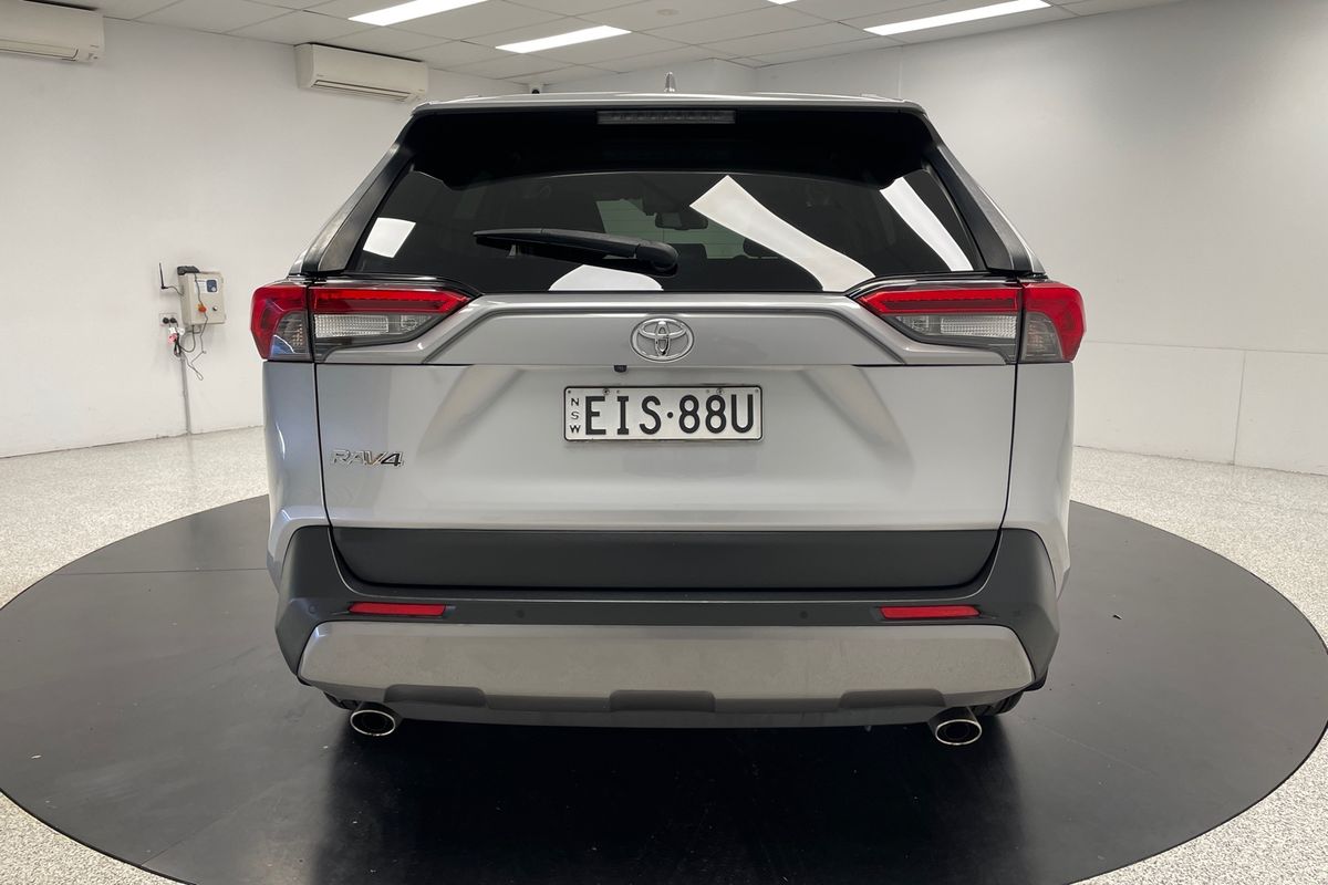 2020 Toyota RAV4 GXL MXAA52R