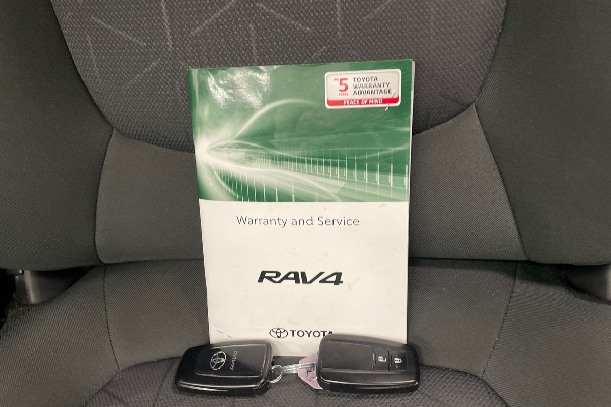 2020 Toyota RAV4 GXL MXAA52R
