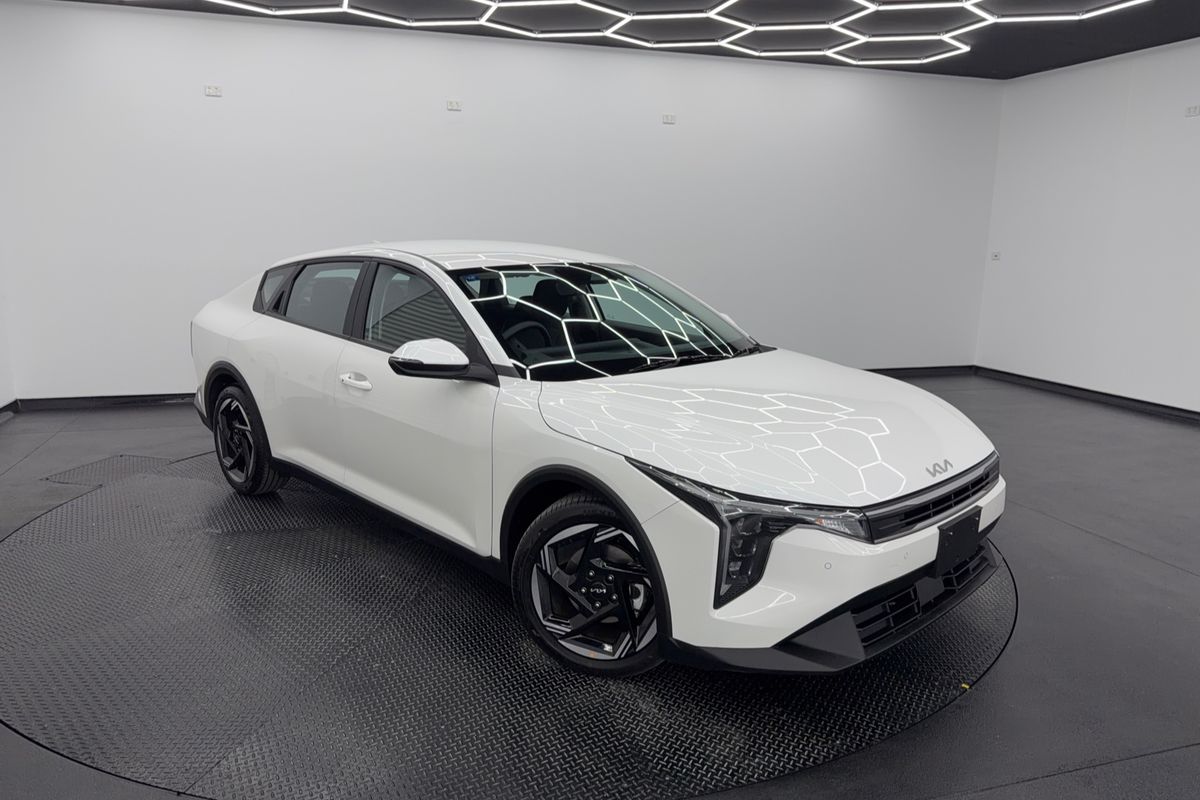 2024 Kia K4 Sport CL4m
