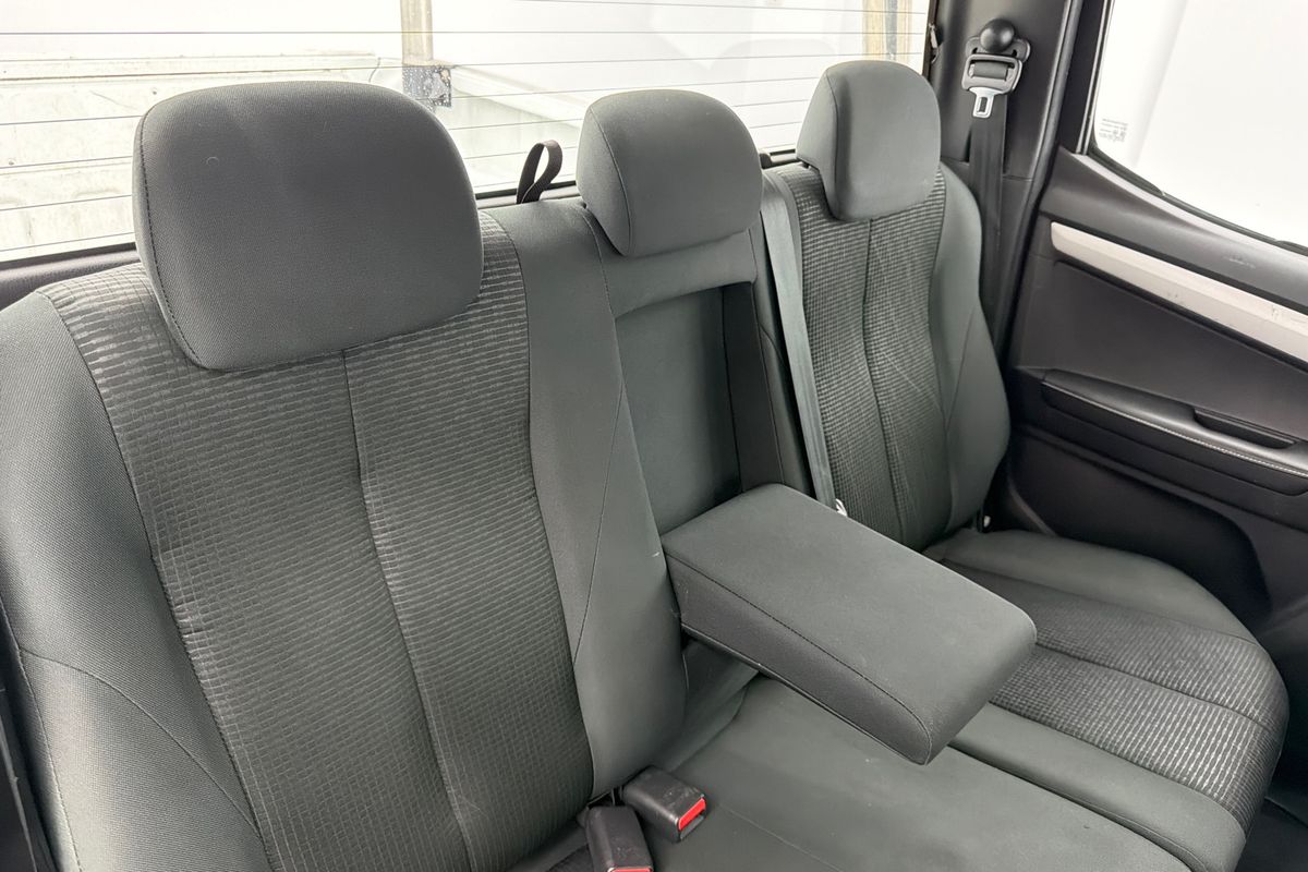 2018 Isuzu D-MAX LS-U High Ride Rear Wheel Drive