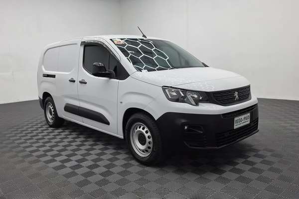 2023 Peugeot e-Partner Pro K9 LWB
