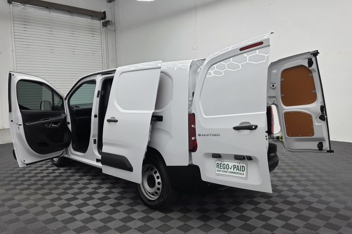 2023 Peugeot e-Partner Pro K9 LWB image 19