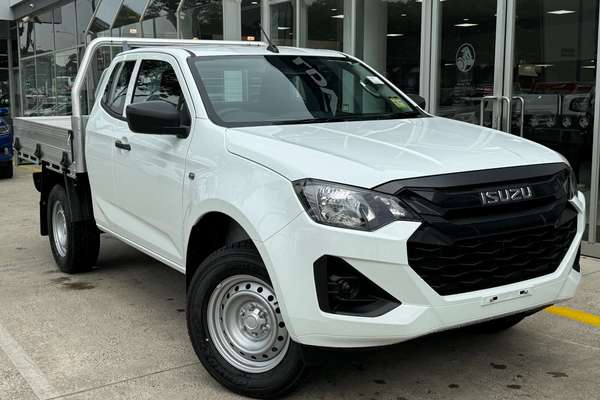 2026 Isuzu D-MAX SX High Ride Rear Wheel Drive