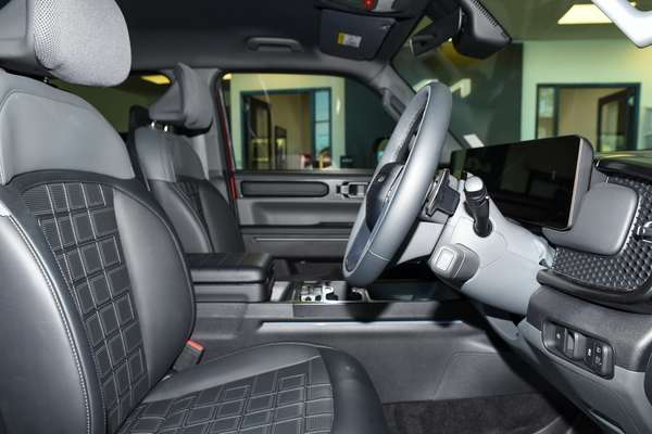 2025 Kia Tasman X-Line TK 4X4 thumb-9
