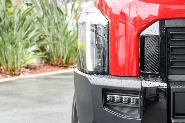 2025 Kia Tasman X-Line TK 4X4 thumb-2