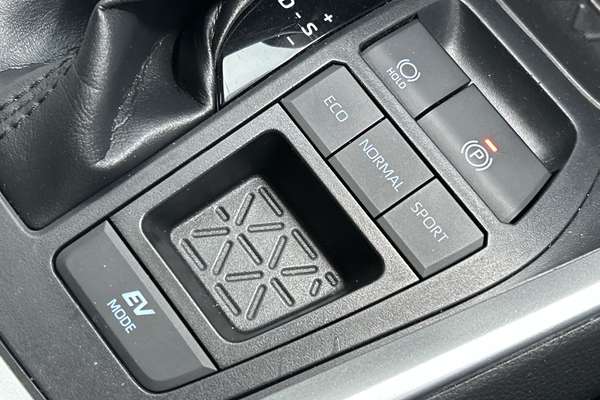 2021 Toyota RAV4 GX AXAH52R thumb-14