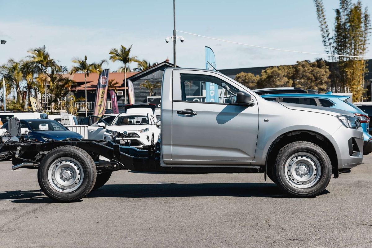 2026 Isuzu D-MAX SX High Ride Rear Wheel Drive
