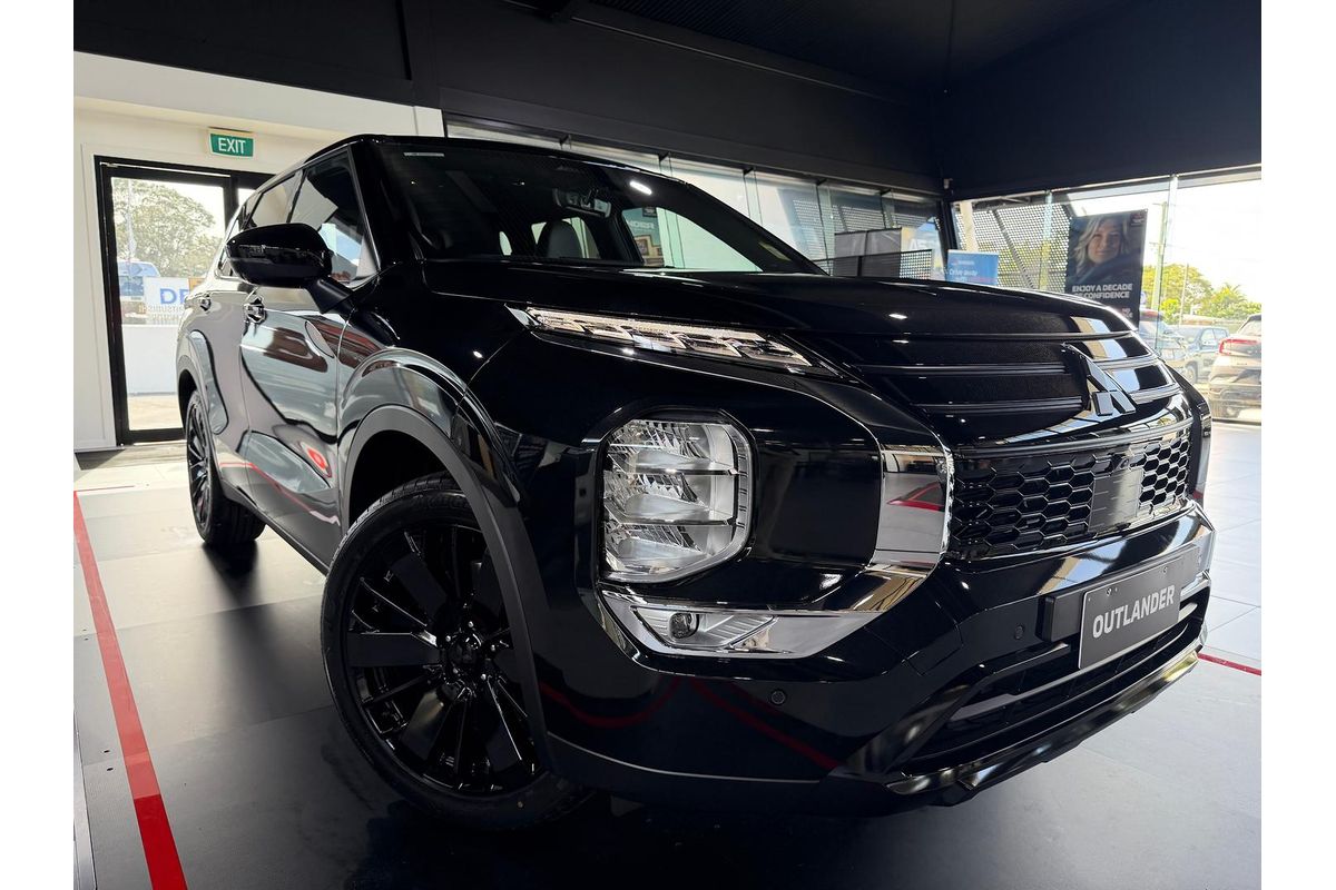 2026 Mitsubishi Outlander Black Edition ZM