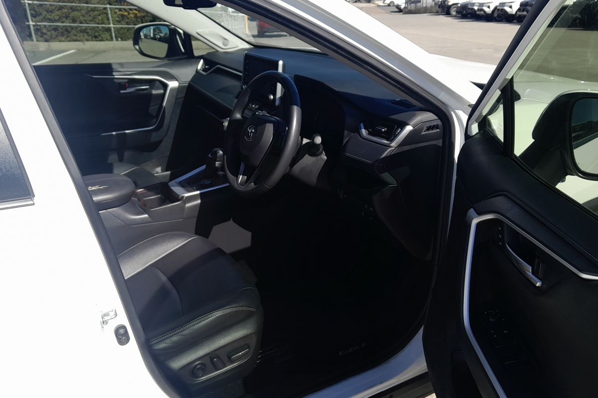 2021 Toyota RAV4 Cruiser AXAH54R