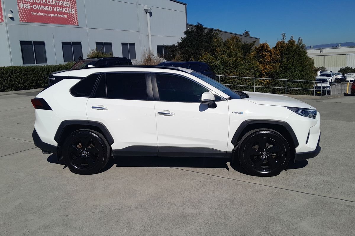 2021 Toyota RAV4 Cruiser AXAH54R