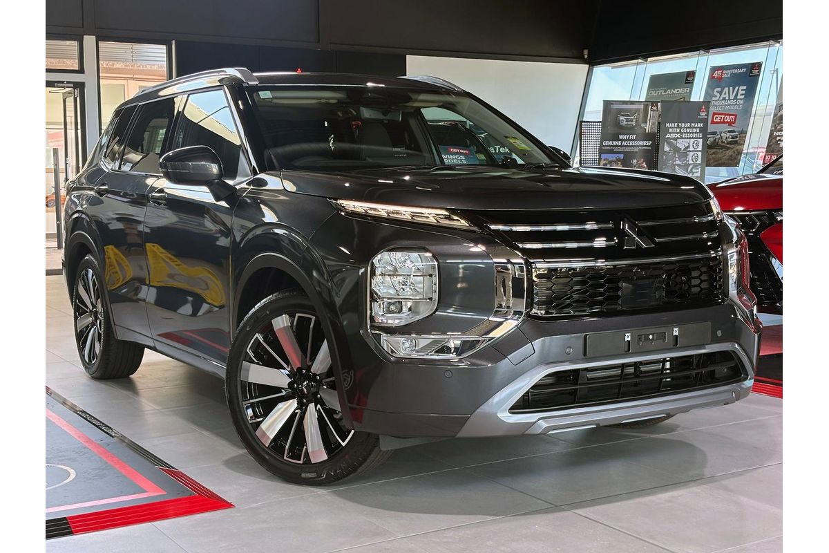 2026 Mitsubishi Outlander Exceed ZM